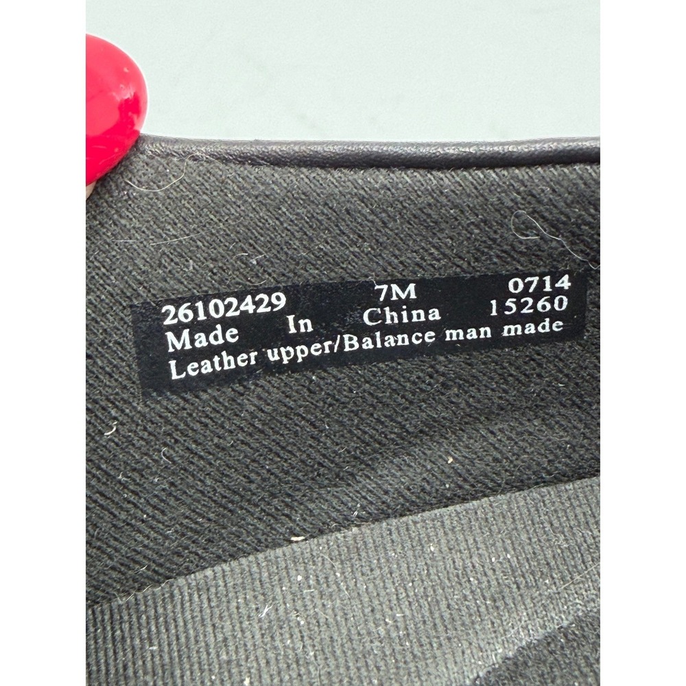 Clarks Collection Womens‎ Black Leather Side Zip Heeled Loafers Shoes Size 7M - Picture 9 of 11
